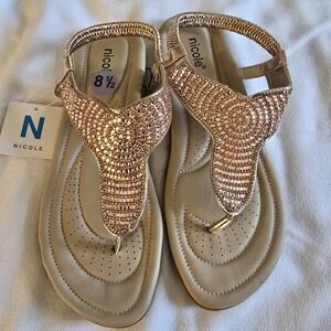 Nicole Nocular slippers Size 8.5 Beige Behind Heel Strap Cushioned Footbed